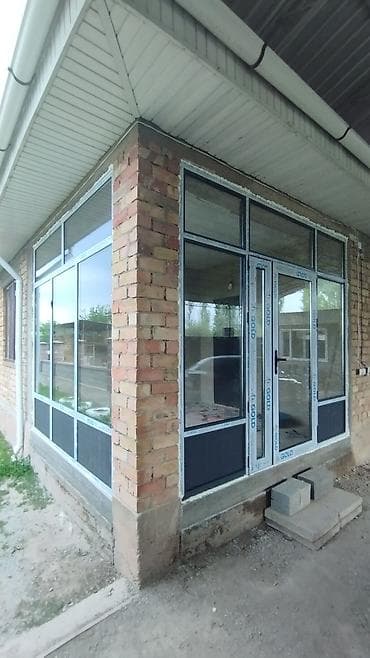 h96 max: Алюминиевое окно на заказ, Тип окна: Витражные, Панорамные, Стандартные, Декоративные особенности: Декоративный переплет, Платная установка, Без рассрочки — 4