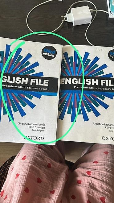 English File. Pre‑Intermediate Student’s Book (Third Edition), Oxford