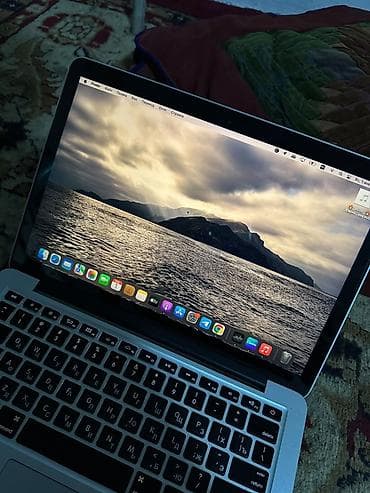 телефоны с триггерами: Apple MacBook (серебристый алюминиевый) Продаю MacBook Pro Retina — 3