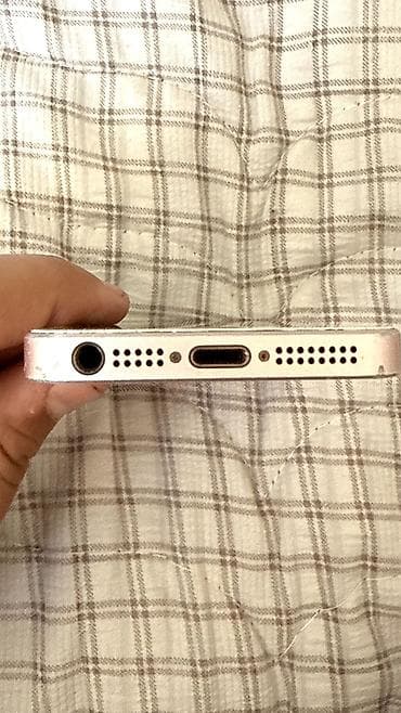 продам неликвиды: IPhone SE, Б/у, 64 ГБ, Rose Gold, 100 % — 3