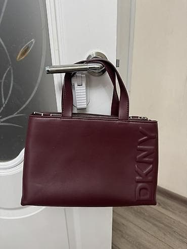 Сумкалар: Классикалык сумка, Италия, Материалы: Нукура булгаары, Магнит илмектер, Сыдырмалуу, Асыл нуска, Аялдарга, Колдонулган — 6