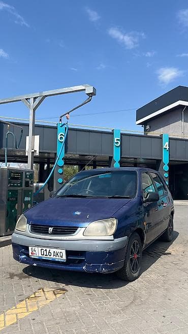 220000: Toyota Raum: 2000 г., 1.5 л, Автомат, Бензин, Хэтчбэк — 2