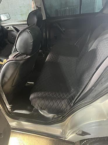 хонда степ эреф 1: Volkswagen Vento: 1992 г., 1.8 л, Кол менен иштөөчү, Бензин, Седан — 5