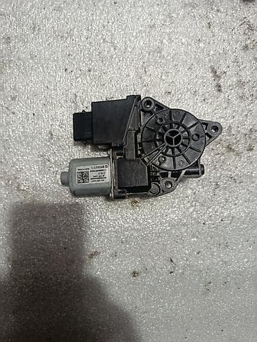 logitech c525: Электрический моторчик Kia 2016 г., Оригинал — 1