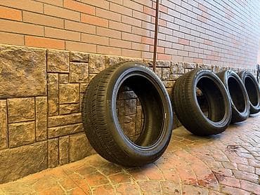 Шины 275 / 45 / R 20, Лето, Комплект, Внедорожные (АТ/МТ), Pirelli