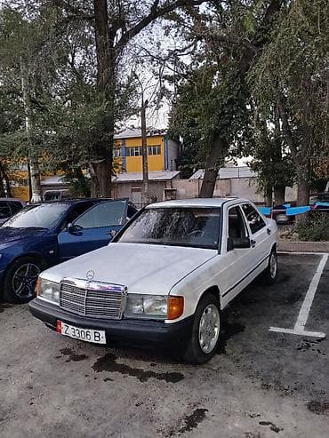 щит прибор на мерс: Mercedes-Benz 190: 1986 г., Седан — 1