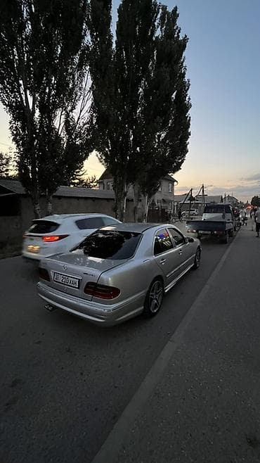 фередо на мерс: Mercedes-Benz E-Class: 2001 г., 2.2 л, Автомат, Дизель, Седан — 9