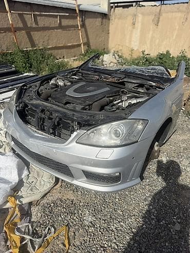 мерседес 320: Разборка Mercedes-Benz — передние половины кузова (half-cut) и узлы В — 2