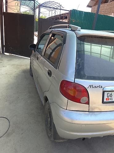 Транспорт: Daewoo Matiz: 2011 г., 1 л, Кол менен иштөөчү, Хетчбек — 3