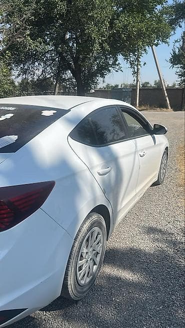 byd leopard: Hyundai Elantra: 2019 г., 1.6 л, Автомат, Бензин, Седан — 4