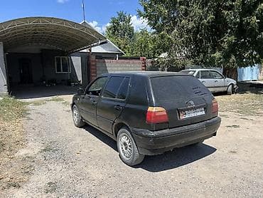 Унаа: Volkswagen Golf: 1994 г., 1.6 л, Кол менен иштөөчү, Бензин, Хетчбек — 5