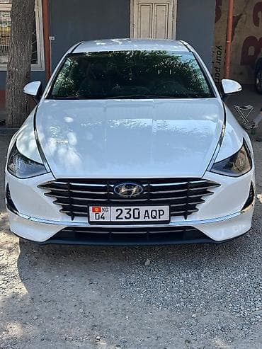 Hyundai Sonata: 2019 г., 2 л, Автомат, Газ, Седан