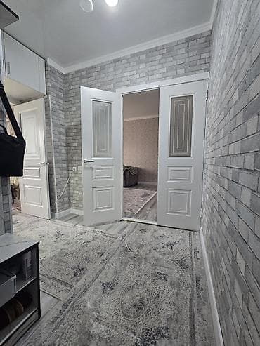 продаю квартиру малосемейку: 1 комната, 33 м², 105 серия, 5 этаж, Евроремонт — 1