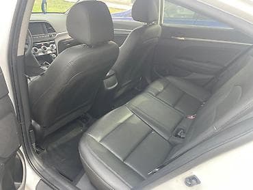 huyndai elantra: Hyundai Elantra: 2019 г., 1.6 л, Автомат, Бензин, Седан — 8