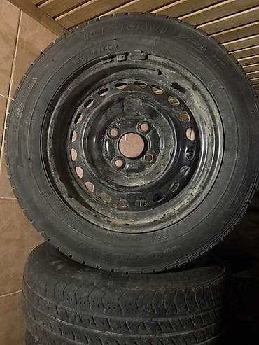 Шины 175 / 70 / R 14, Лето, Б/у, Комплект, Легковые, GoodYear