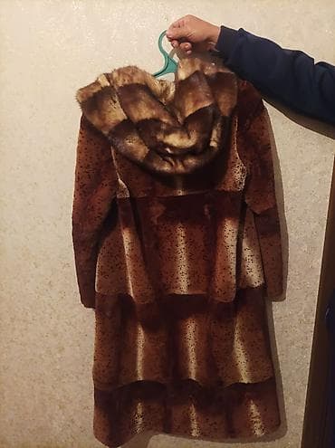 обув бишкек: Шуба из натурального меха, длина миди. Пэчворк-раскладка из меховых — 5