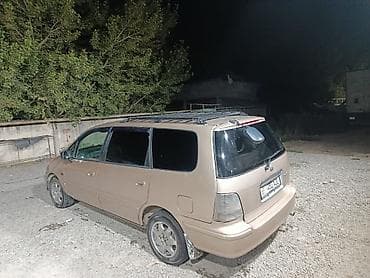 1999: Honda Shuttle: 1999 г., Автомат, Минивэн — 4