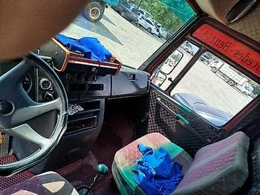 баа: Mercedes-Benz : 1996 г., 4 л, Кол менен иштөөчү, Дизель, Бус — 6