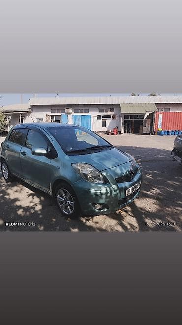 crv 2001: Toyota Yaris: 2009 г., 1.3 л, Автомат, Бензин, Хэтчбэк — 9