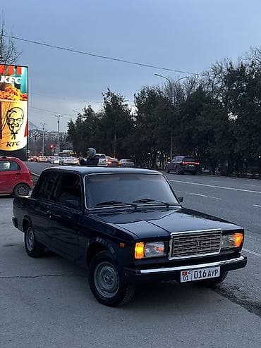 ВАЗ (ЛАДА) 2107: 2011 г., 1.6 л, Механика, Бензин, Седан