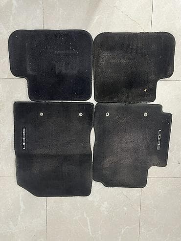 ковралин тойота ист: Комплект штатных ковриков для Toyota Scion (Ist) 1-го поколения, 2005 — 1