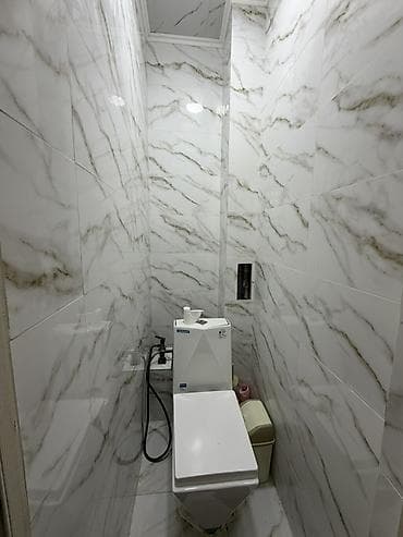 ош квартиа: 4 комнаты, 79 м², Индивидуалка, 1 этаж, Косметический ремонт — 8