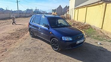 Mazda Demio: 2000 г., 1.3 л, Ручные, Бензин, Хэтчбэк