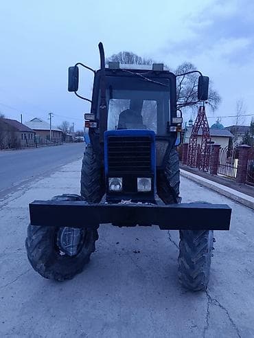 мала для трактора: Трактор Беларус (МТЗ) 82 - Полный привод (4x4), классическая — 2