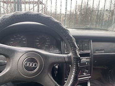 sprinter 2003: Audi 80: 1990 г., 1.8 л, Механика, Бензин, Седан — 3