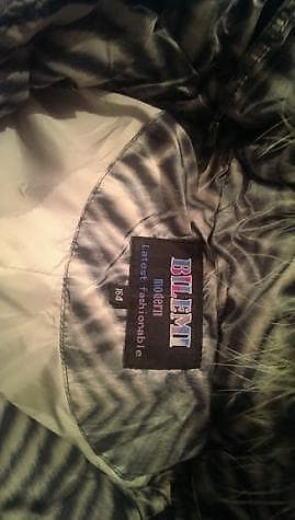 psn network: Продаю куртку новую зимнюю. очень теплая. Привезли из Америки. Чистый — 3