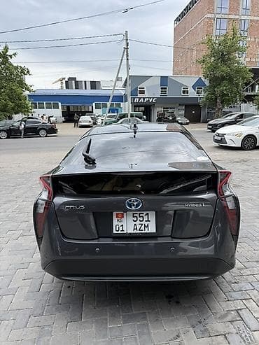 toyota rav4 2004: Toyota Prius: 2018 г., 1.8 л, Вариатор, Гибрид, Хэтчбэк — 8