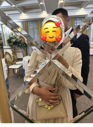 Атайын кийим: Кече көйнөгү, Классикалык, Узун модель, Шифон, Жеңдери менен, Страздар, Таштар, L — 2