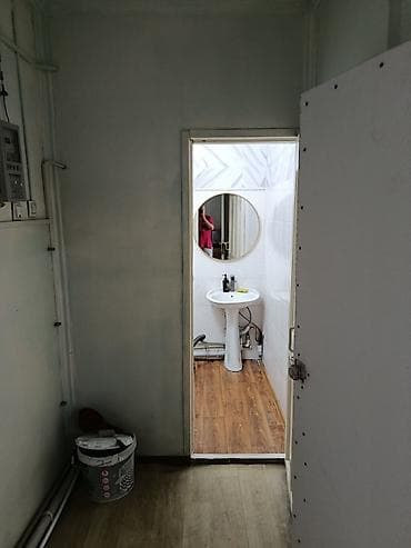 стриптиз клуб: Аренда помещения под бизнес Помещение на первом этаже с отдельным — 4