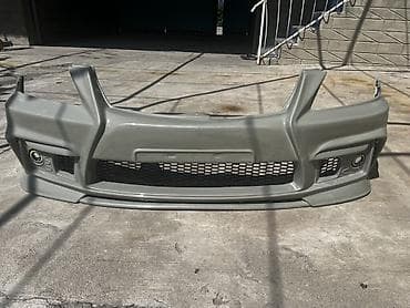Бампер Toyota