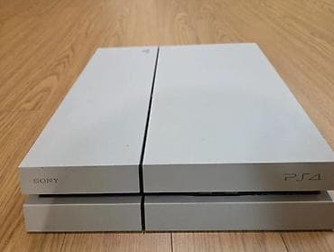 Игровая консоль Sony PlayStation 4 (белая) корейский комплект