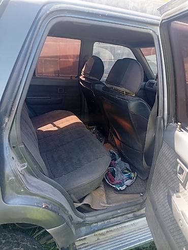 двигатель 1 jzge: Toyota Hilux Surf: 1992 г., Механика, Дизель, Внедорожник — 3