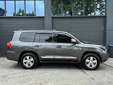 byd leopard: Toyota Land Cruiser: 2011 г., 4.7 л, Автомат, Бензин, Внедорожник — 8