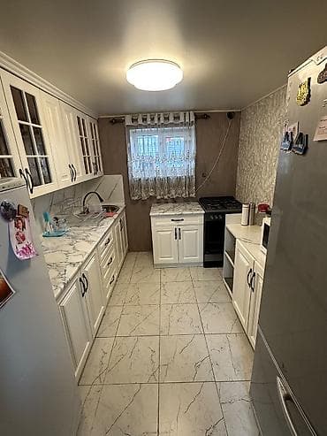дом в токмаке: 🏡 Срочно продается дом в г. Токмок! 📍 ул. 8 Марта, 44 📐 Участок — 5 — 5