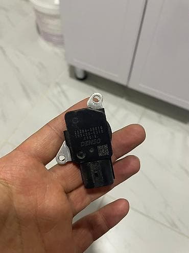 Продаю на Тойота Приус 30ка расходомер и катушки 4 штуки привозные