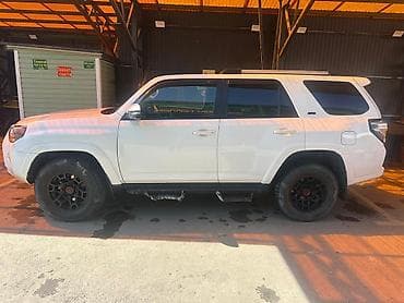 lend cruizer: Toyota 4Runner: 2022 г., 4 л, Внедорожник — 2