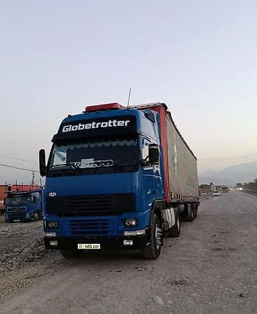 Тягач, Volvo, 1997 г., Тентованный