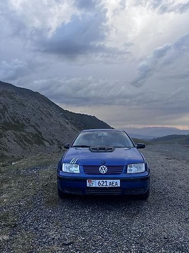 Volkswagen Jetta: 2003 г., 1.8 л, Автомат, Бензин, Седан