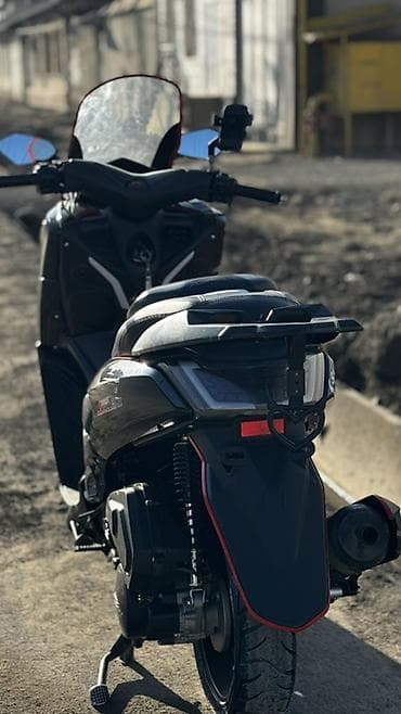 taiota runner: Макси-скутер Yamaha, 180 куб. см, Бензин, Б/у — 3