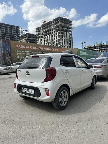 машина на вкуп: Kia Morning: 2017 г., 0.1 л, Автомат, Газ, Хэтчбэк — 3