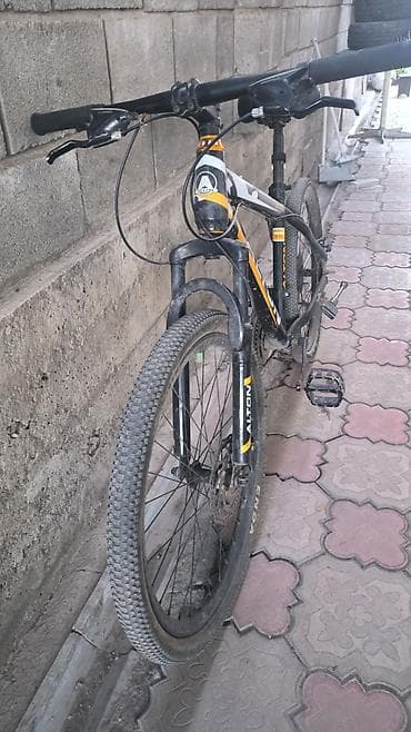 six flags: Горный велосипед, Alton, Рама M (156 - 178 см), Алюминий — 2