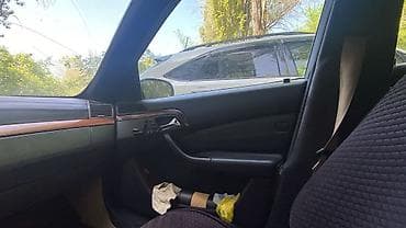 привод 124: Mercedes-Benz 220: 2000 г., 4.3 л, Автомат, Бензин — 2