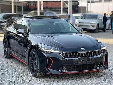 Kia Stinger: 2017 г., 2 л, Автомат, Бензин, Лифтбек