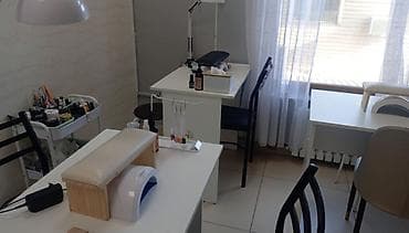 цена массажных кресел: Продаю все что на фото. все мебели и инструменты договорная арзан — 2