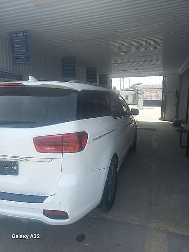 киа сорнинг: Kia Carnival: 2019 г., 2.2 л, Автомат, Дизель, Минивэн — 4