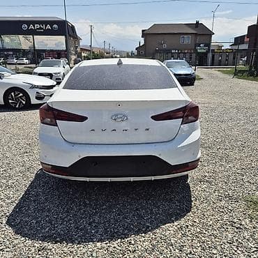 geely galaxy e5: Hyundai Avante: 2019 г., 1.6 л, Автомат, Газ, Седан — 4